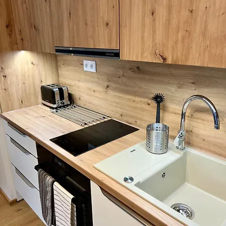 Golden Ridge * Špindlerŭv Mlýn