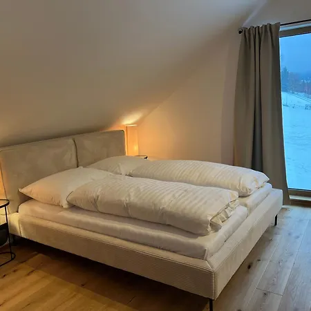 Golden Ridge * Spindleruv Mlyn