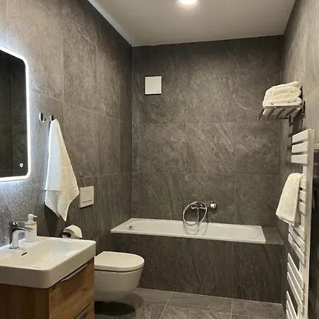 Golden Ridge شقة *