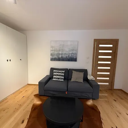 Golden Ridge Apartment